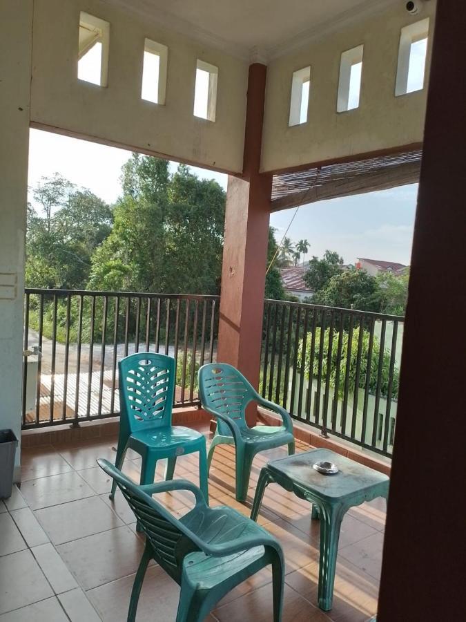Penginapan Syariah Parit  Extérieur photo