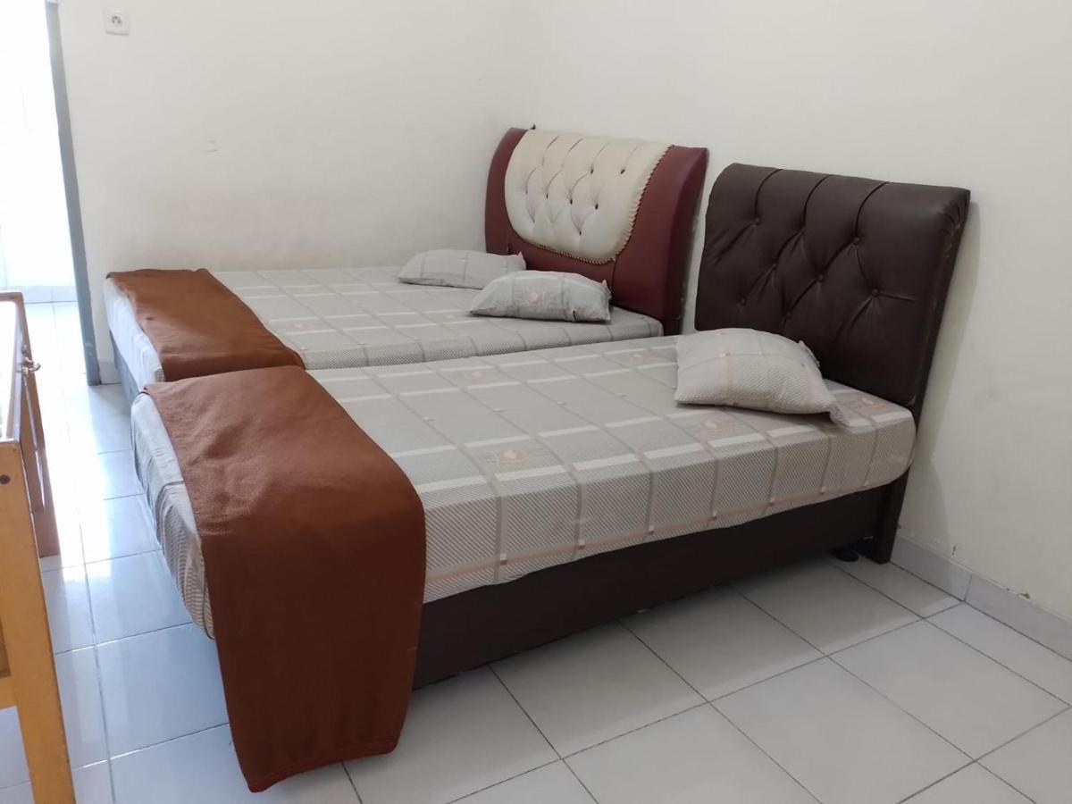 Penginapan Syariah Parit  Extérieur photo