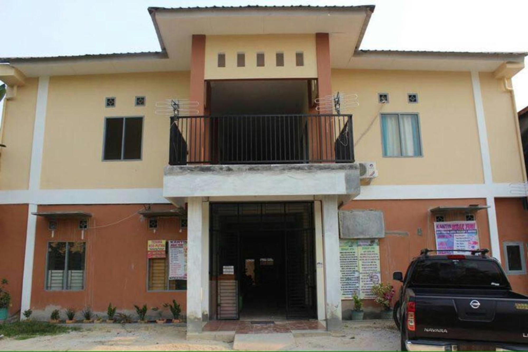 Penginapan Syariah Parit  Extérieur photo
